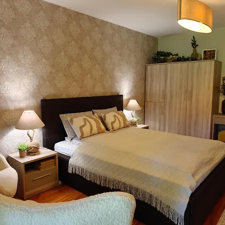 Apartment Palaсe A75 *