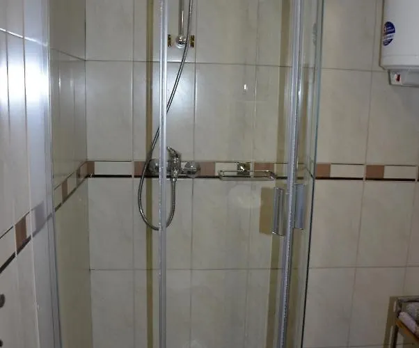 Palaсe A75 アパート パンポロボ