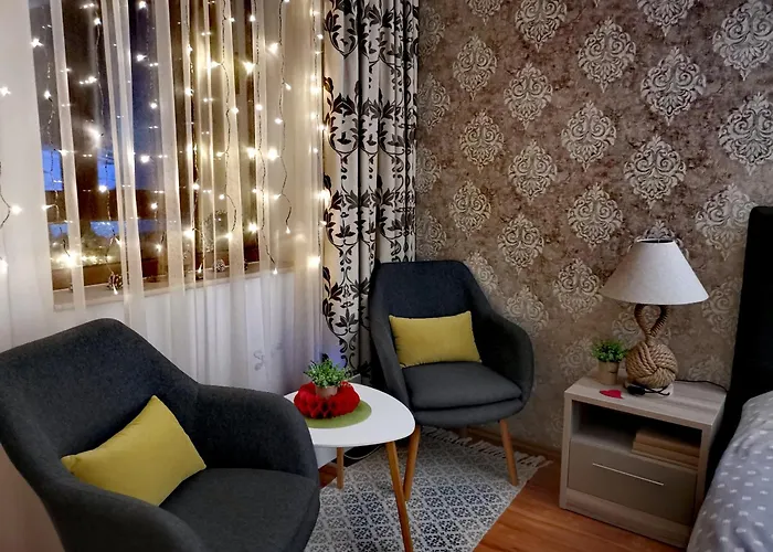 Palaсe A75 アパート *